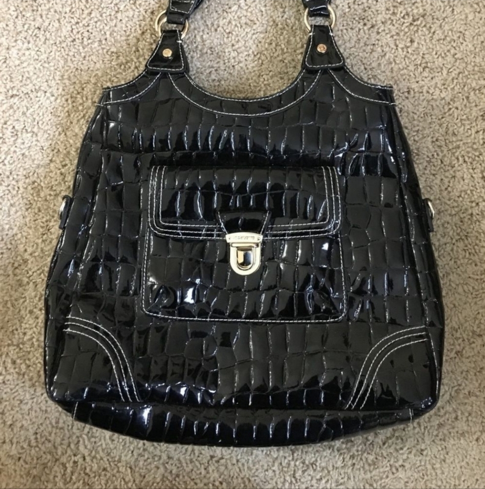 Purse - Picture 2 of 3